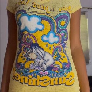 Disney short sleeve Yellow Eeyore Shirt lightweight bold graphic women’s size M